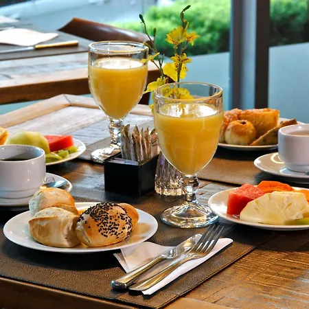 Chateau De Labro - Teritoria מלון