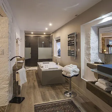 Chateau De Labro - Teritoria Hotel 2*