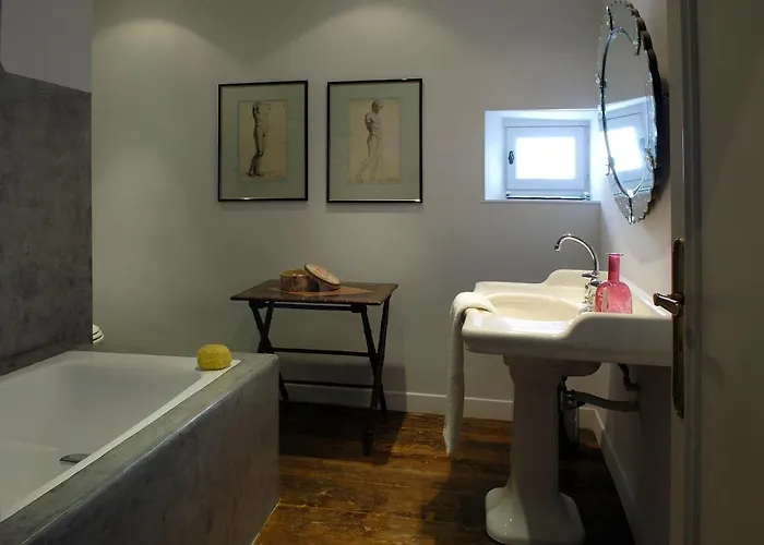 Hotel Château De Labro - Les Collectionneurs 2*