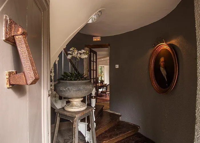 Hotel Château De Labro - Les Collectionneurs 2*