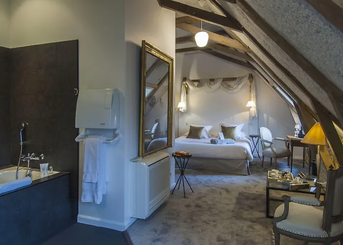 Hotel Château De Labro - Les Collectionneurs 2*